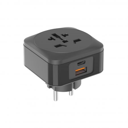 20W 萬國轉歐式帶地快速充電插座